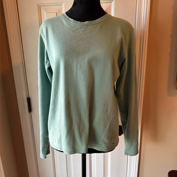 Patagonia Tops - Patagonia sage Green Women's Sweatshirt